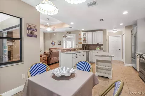 Kitchen - 3983 Eagle Trl, Hernando, FL 34442 photo 5 of 5