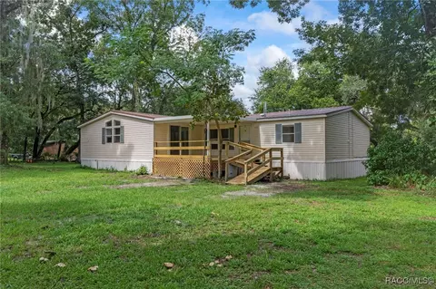 12301 E Walton Dr, Floral City, FL 34436
