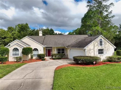 14 Blue Beech Ct, Homosassa, FL 34446