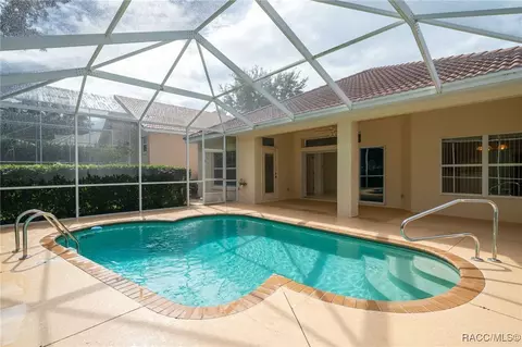 Exterior - 855 W Skyview Crossing Dr, Hernando, FL 34442 photo 2 of 15