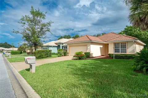 Exterior - 855 W Skyview Crossing Dr, Hernando, FL 34442 photo 6 of 15