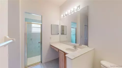 Bath - 855 W Skyview Crossing Dr, Hernando, FL 34442 photo 2 of 3