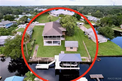 3911 N Nokomis Pt, Crystal River, FL 34428