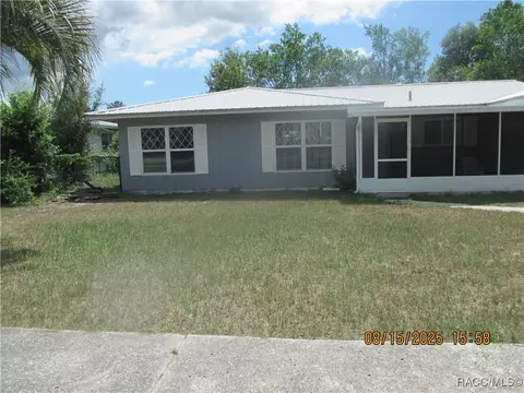 9540 N Davy Way, Citrus Springs, FL 34434