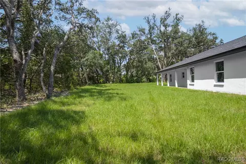 Exterior - 530 N Highview Ave, Hernando, FL 34442 photo 8 of 8