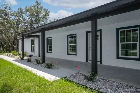 Exterior - 530 N Highview Ave, Hernando, FL 34442 photo 4 of 8