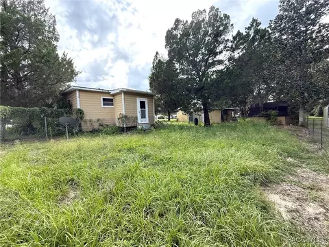 Exterior - 3571 E Olive Ln, Hernando, FL 34442 photo 6 of 9