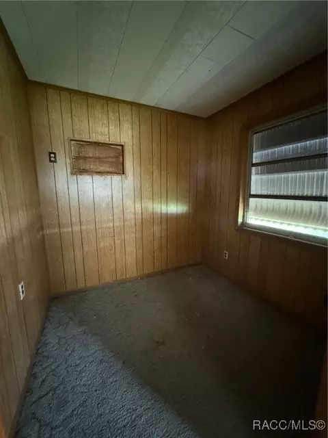 Bedroom - 3571 E Olive Ln, Hernando, FL 34442 photo 4 of 4
