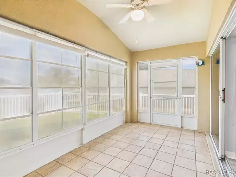 Exterior - 709 W Toucan Loop, Hernando, FL 34442 photo 2 of 10