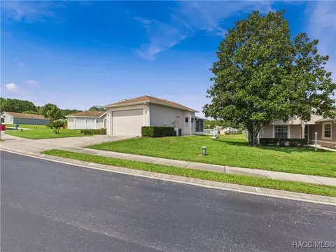 Exterior - 709 W Toucan Loop, Hernando, FL 34442 photo 6 of 10