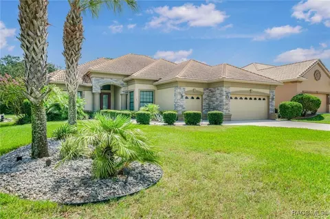 1011 N Hunt Club Dr, Hernando, FL 34442