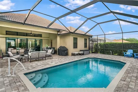 Exterior - 1011 N Hunt Club Dr, Hernando, FL 34442 photo 11 of 14
