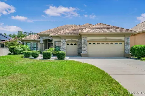 Exterior - 1011 N Hunt Club Dr, Hernando, FL 34442 photo 2 of 14