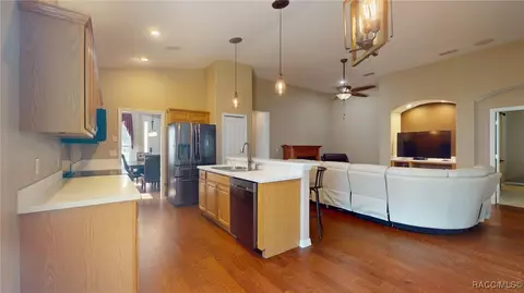 Kitchen - 963 W Skyview Crossing Dr, Hernando, FL 34442 photo 2 of 4