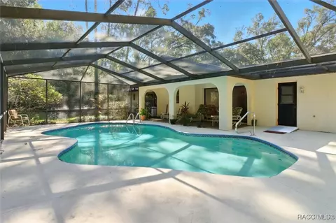 Exterior - 1215 W Pearson St, Hernando, FL 34442 photo 10 of 17