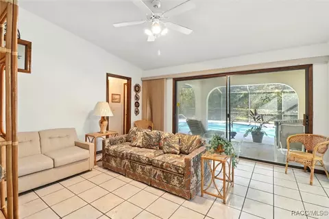 Other - 1215 W Pearson St, Hernando, FL 34442 photo 2 of 3