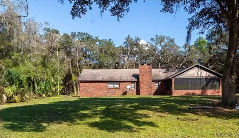 Exterior - 6970 N Palm Oak Dr, Hernando, FL 34442 photo 6 of 13