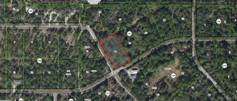 11925 W Acacia Dr, Crystal River, FL 34428