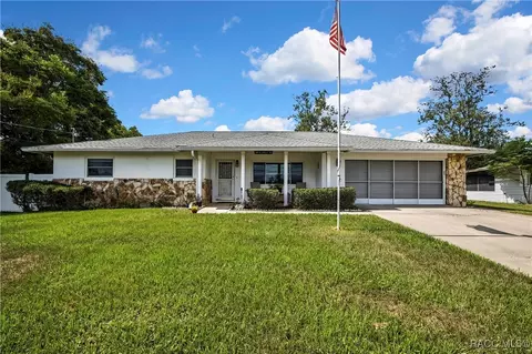 210 S Lucille St, Beverly Hills, FL 34465