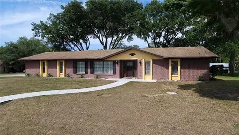 406 Wright St, Inverness, FL 34452