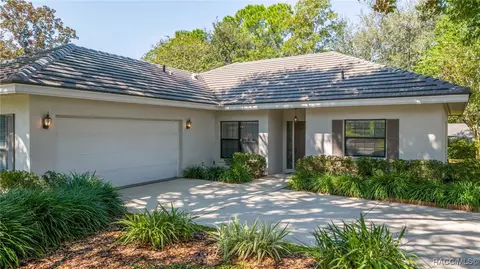 2888 N Osprey Ridge Pt, Lecanto, FL 34461