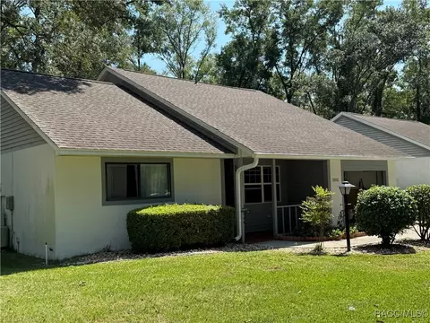 3935 N Huckleberry Pt, Beverly Hills, FL 34465