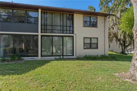 Exterior - 115 E Hartford St #4A, Hernando, FL 34442 photo 5 of 8