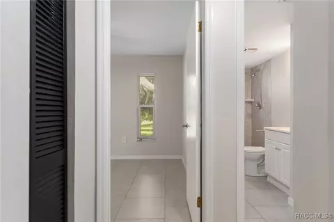 Entry Way - 115 E Hartford St #4A, Hernando, FL 34442 photo 1 of 1