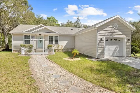 17342 Akins Dr, Spring Hill, FL 34610