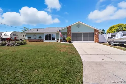 3890 N Timucua Pt, Crystal River, FL 34428