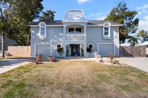 1800 NW 20th Ave, Crystal River, FL 34428