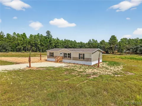 9475 N Zella Pt, Dunnellon, FL 34433