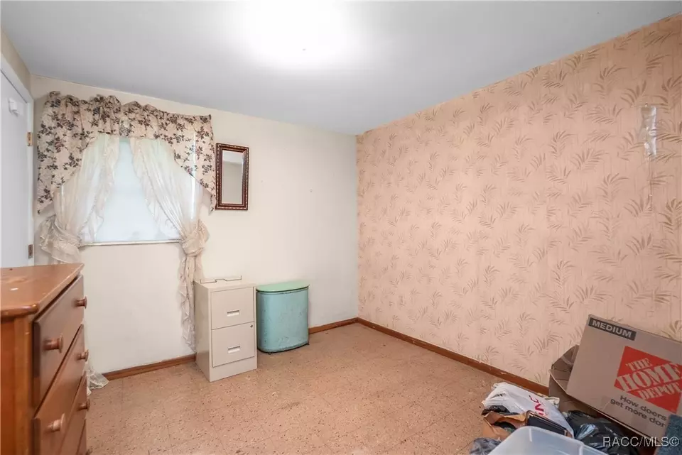 Bedroom - 420 Davidson Ave, Inverness, FL 34450 photo 3 of 3