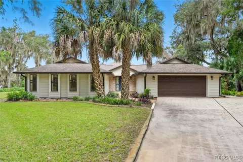 5124 S Pointe Dr, Inverness, FL 34450