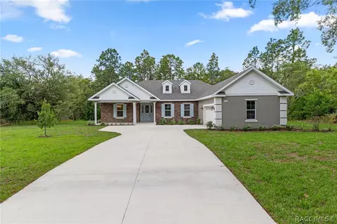 3818 W Birds Nest Dr, Beverly Hills, FL 34465