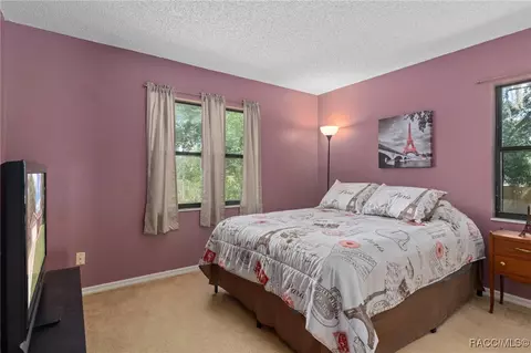 Bedroom - 9293 E Windwood Loop, Inverness, FL 34450 photo 2 of 2