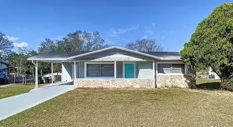 36 S Harrison St, Beverly Hills, FL 34465