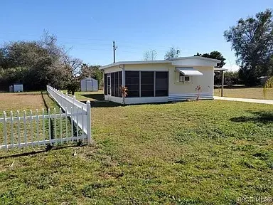 1635 N Arkansas Ter, Hernando, FL 34442 photo 2