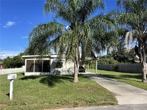 1635 N Arkansas Ter, Hernando, FL 34442