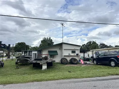 4552 N Apache Trl, Hernando, FL 34442 photo 2