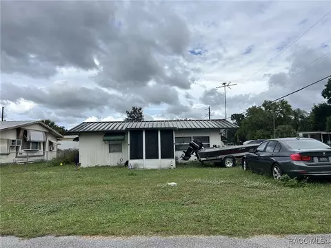4552 N Apache Trl, Hernando, FL 34442