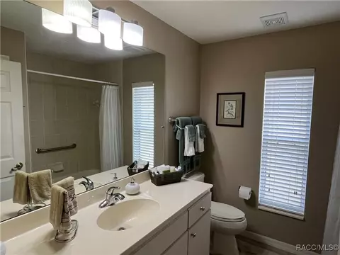 Bath - 3848 E Arbor Lakes Dr, Hernando, FL 34442 photo 2 of 3