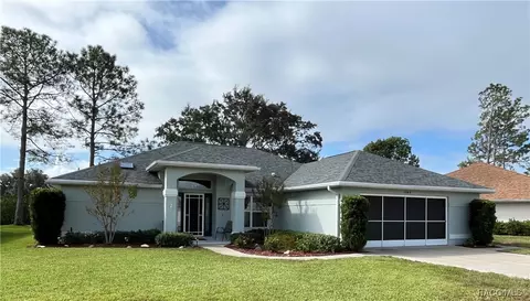 Exterior - 3848 E Arbor Lakes Dr, Hernando, FL 34442 photo 2 of 10