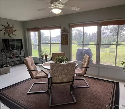 Exterior - 3848 E Arbor Lakes Dr, Hernando, FL 34442 photo 5 of 10