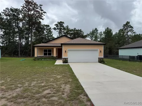 3658 W Lappula Ln, Citrus Springs, FL 34433