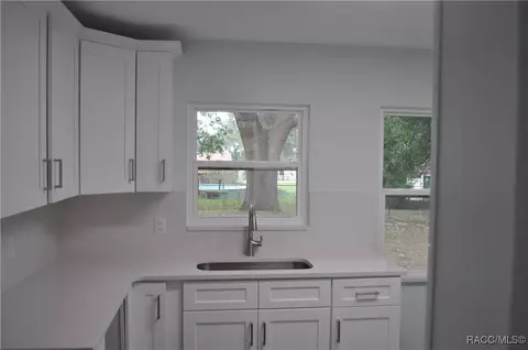 339 Oak Track Loop, Ocala, FL 34472 photo 6