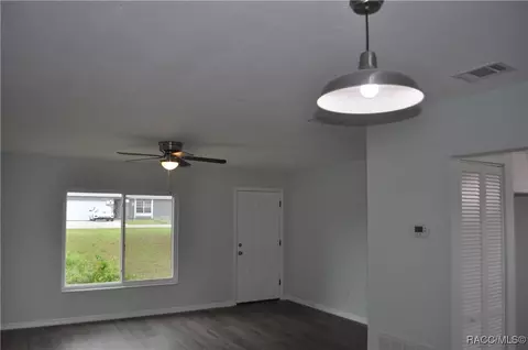 339 Oak Track Loop, Ocala, FL 34472 photo 4