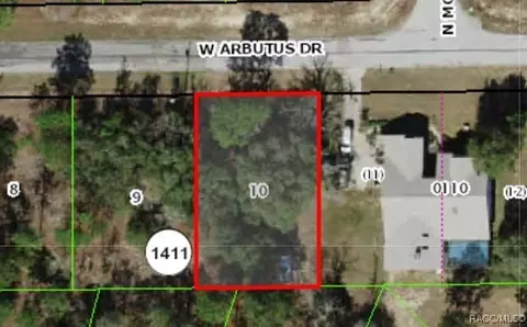 2608 W Arbutus Dr, Citrus Springs, FL 34433