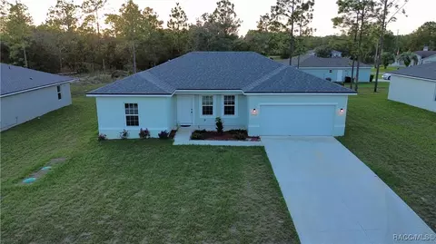 9908 N Essex Ter, Citrus Springs, FL 34433