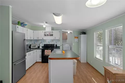 752 E La Salle St, Hernando, FL 34442 photo 8